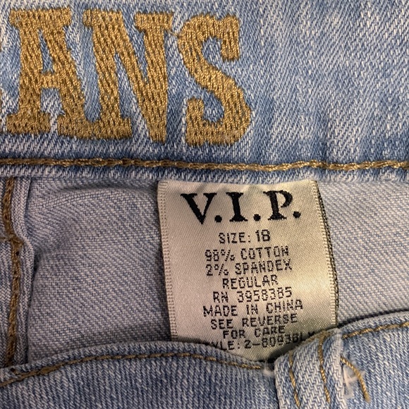 VIP jeans - Picture 3 of 4